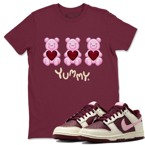 Yummy Bear Unisex Short Sleeve T-Shirt - Sneaker Shirt To Match Dunks Valentines Day Jezsport.com