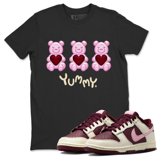 Yummy Bear Unisex Short Sleeve T-Shirt - Sneaker Shirt To Match Dunks Valentines Day Jezsport.com