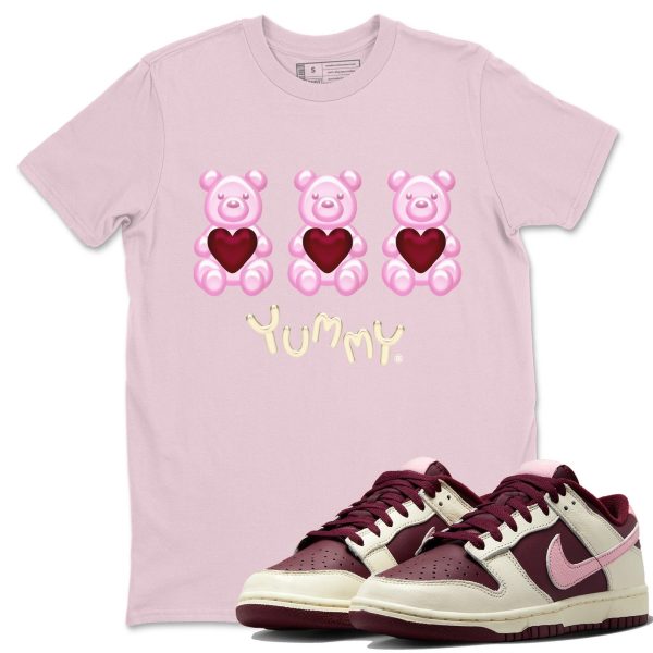 Yummy Bear Unisex Short Sleeve T-Shirt - Sneaker Shirt To Match Dunks Valentines Day Jezsport.com