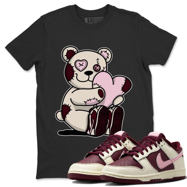 Hugging Bear Unisex Short Sleeve T-Shirt - Sneaker Shirt To Match Dunks Valentines Day Jezsport.com