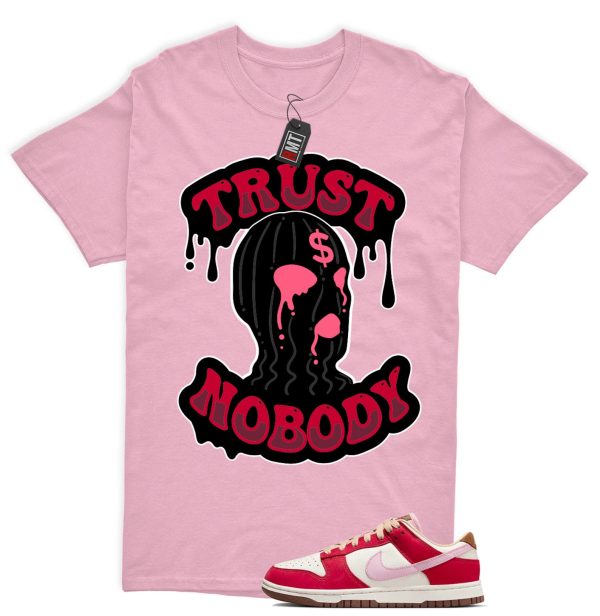 Dunk Bacon Low PRM Sport Red Sheen Sail Medium Brown White Matching Shirt "Trust NoBody" Jezsport.com