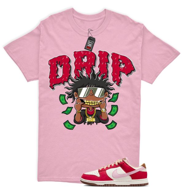 Dunk Bacon Low PRM Sport Red Sheen Sail Medium Brown White Match Shirt "Drip" Jezsport.com