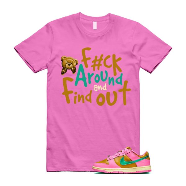 Dunk Parris Goebel Playful Pink Multi Color Bronzine Clear Jade Luminous Green Low QS T Shirt Match FCK Jezsport.com