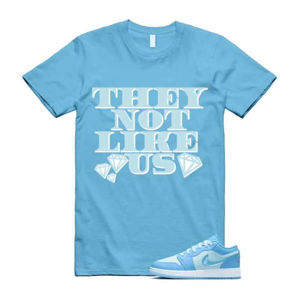 Aquarius Blue 1 Glacier Blue Hyper Violet Low SE T Shirt Match US2 Jezsport.com