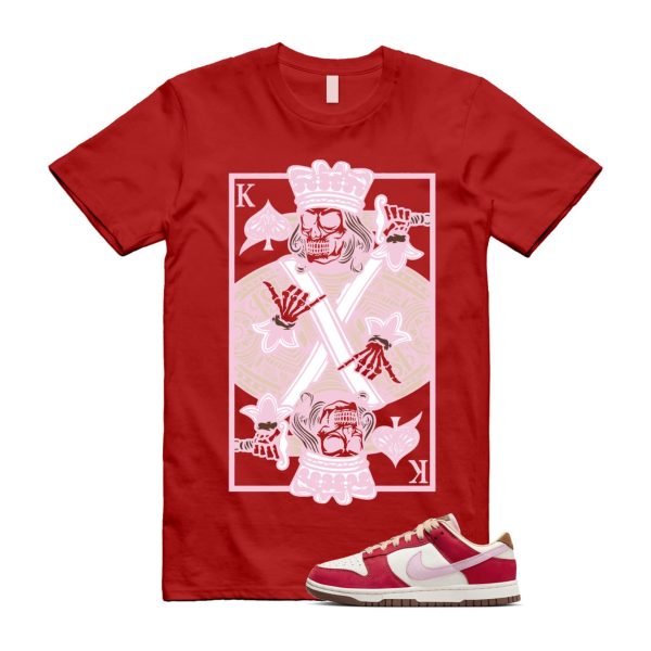 Dunk Bacon Low PRM Sport Red Sheen Sail Medium Brown White T Shirt Match KC ,FB7910-600 Jezsport.com