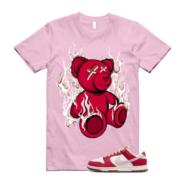 Dunk Bacon Low PRM Sport Red Sheen Sail Medium Brown White T Shirt Match LIT ,FB7910-600 Jezsport.com